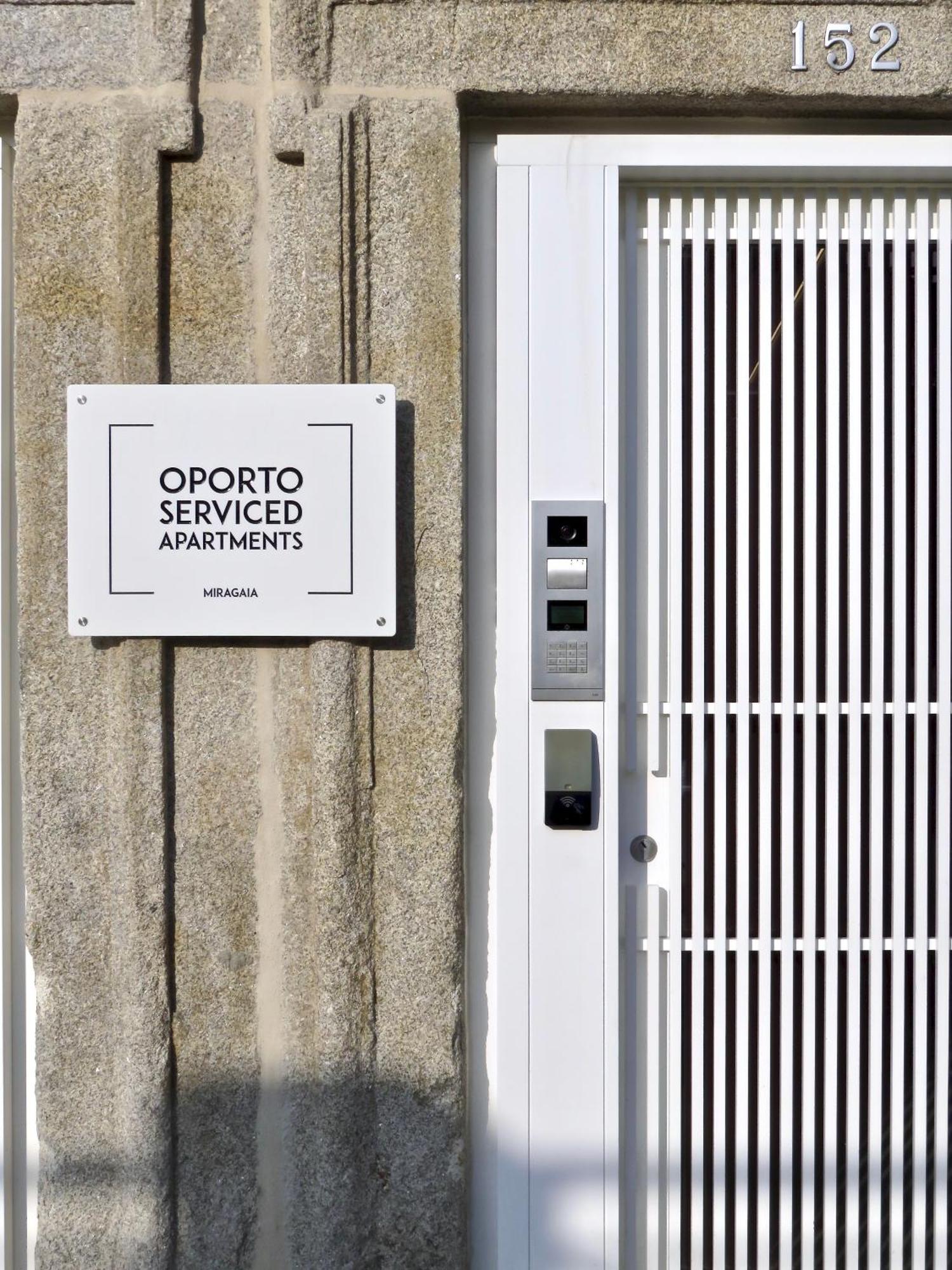 Oporto Serviced Apartments - Miragaia II, Porto